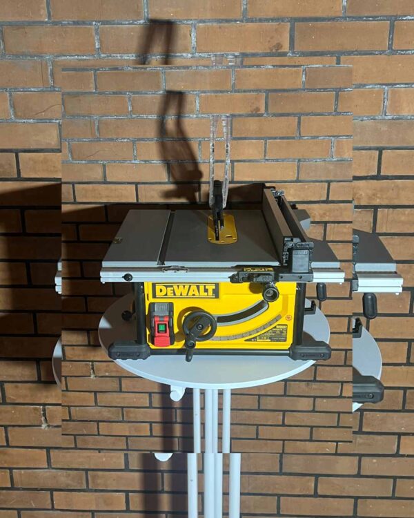 Dewalt DWE7492-QS (2)