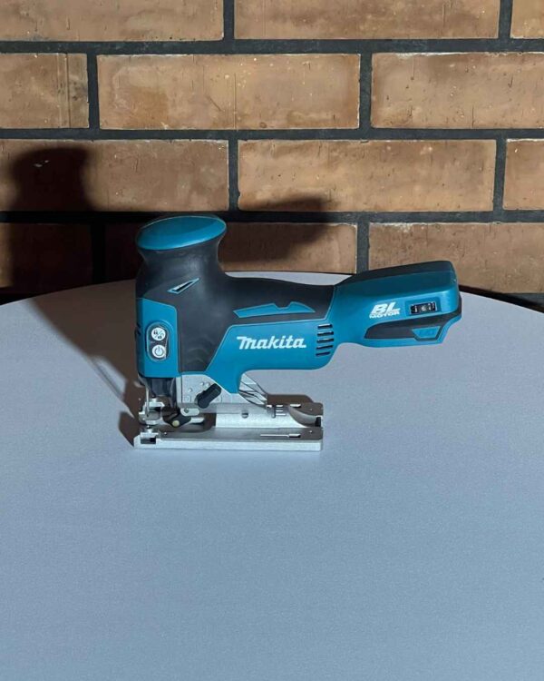 Makita DJV 181Z